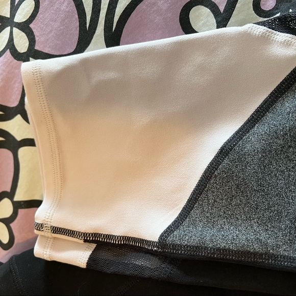 Athleta Capri Leggings! - Picture 7 of 11